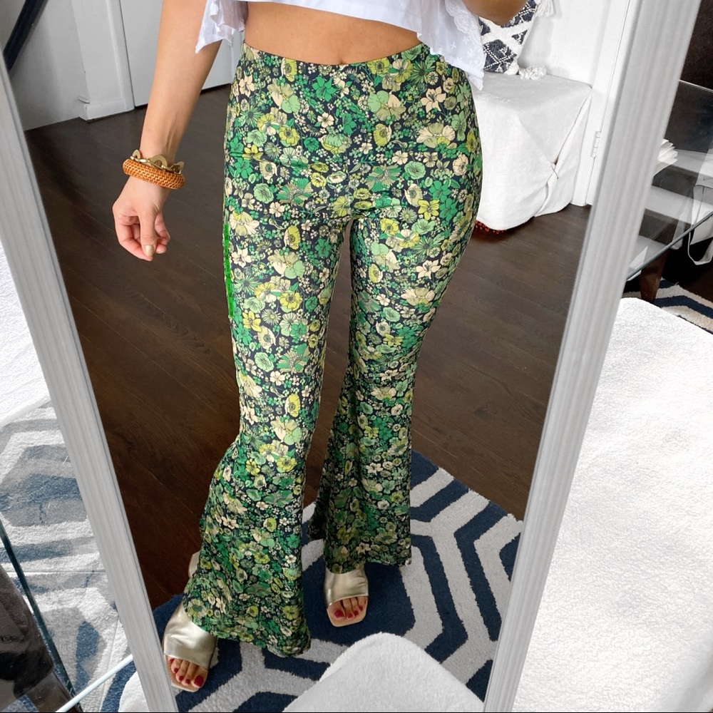 🌿 ZARA BOHO BLACK GREEN FLORAL HIGH WAIST LEGGINGS! - Picture 5 of 12